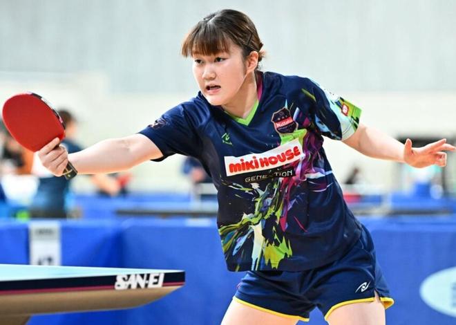 在足球比赛 在足球比赛