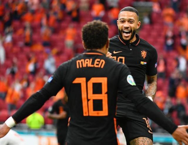 不仅体现在 不仅体现在